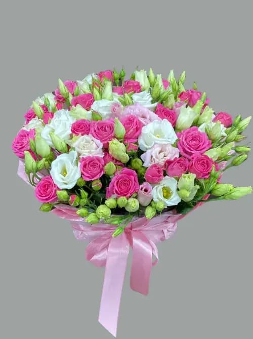 Композиция из эустом и кустовых роз | цветы в Сочи