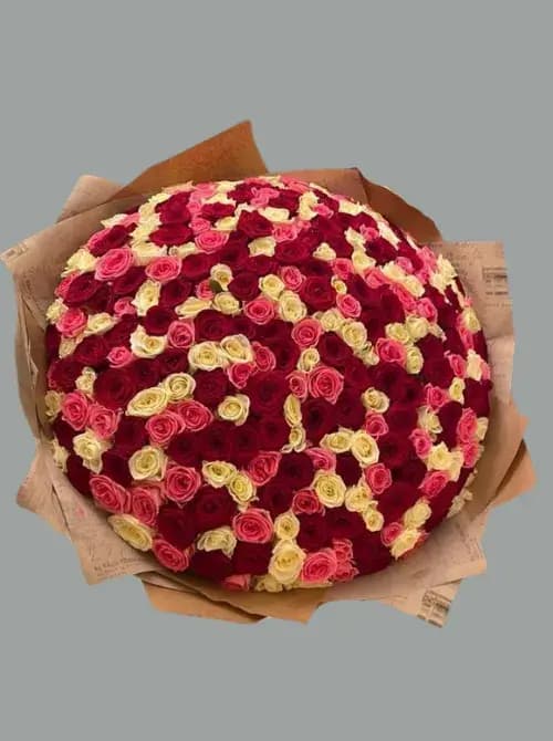 Букет из 201 розы | Доставка цветов в Сочи 