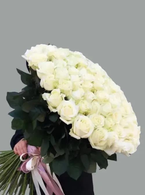  Букет из 77 роз | Доставка цветов в Адлере