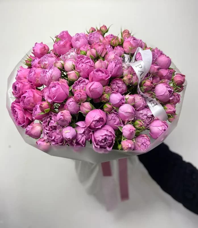 Купить букет из пионовидных роз в Сочи