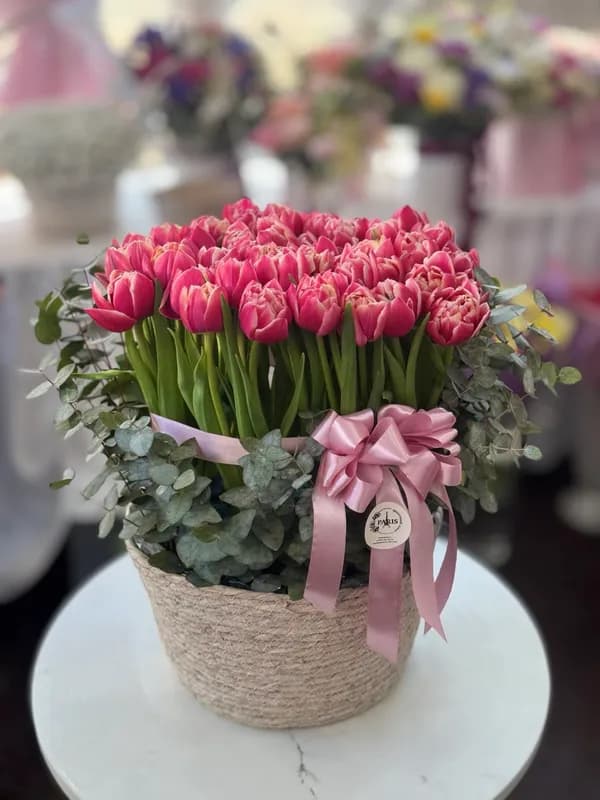 Пионовидные тюльпаны